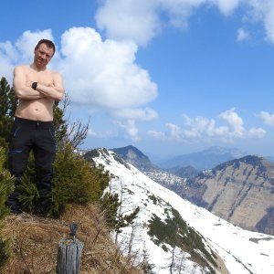 Divočák on the summit of Egelseehörndl (17.4.2026 11:27)
