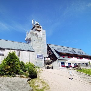 FilipBranis on the summit of Nekras (24.6.2026 14:30)