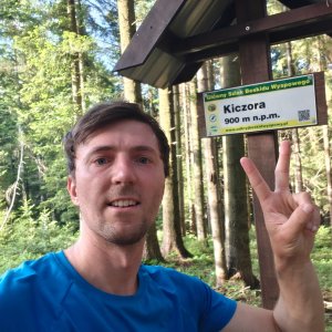 Jiří Králík on the summit of Kiczora (25.7.2026 18:15)