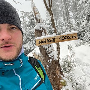 Vladimír Květoň na vrcholu Nad Kršlí (7.2.2021 12:22)