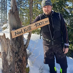 Igor Gluza na vrcholu Nad Kršlí (20.2.2021 10:30)