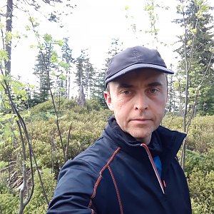 Pavel Skřičík na vrcholu Nad Kršlí (8.5.2019 11:19)