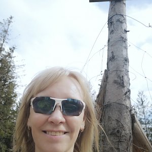Jana Hrouzková na vrcholu Kyčera (1.4.2021 14:51)