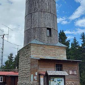 Elvela na vrcholu Blatenský vrch (1.8.2022 15:42)