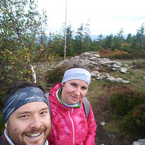 Jakub Špaček na vrcholu Magurka Radziechowska (10.10.2020 8:49)