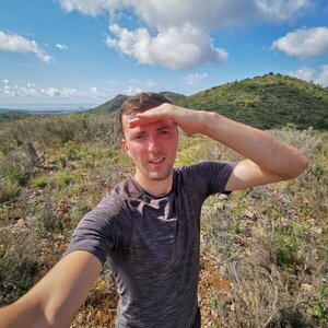 Jiří Králík on the summit of La Repás (4.6.2024 10:39)