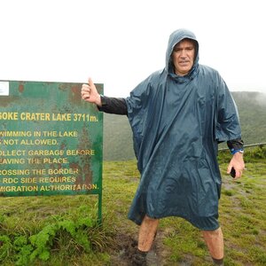 Shamot2014 on the summit of Mount Bisoke (12.12.2019 13:00)