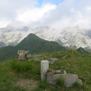 ZdenkaV on the summit of Monte Floriz (13.7.2024)