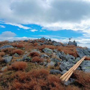 AlenaŠ on the summit of Besná (26.9.2026 13:36)