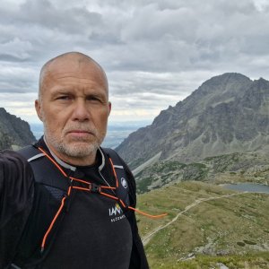 Rastislav Biarinec on the summit of Zbojnícka kopa (1.8.2025 16:43)