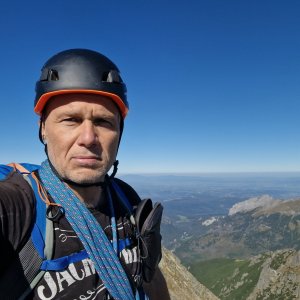 Rastislav Biarinec on the summit of Zadný Kopiniak (21.9.2024 10:59)