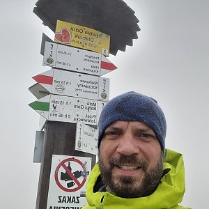 Tomík na vrcholu Babia hora (19.9.2021 9:46)