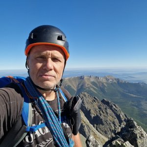 Rastislav Biarinec na vrcholu Prostredný Kopiniak (21.9.2024 10:54)