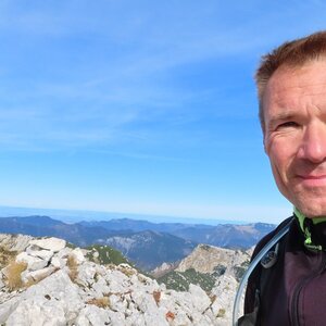 Divočák on the summit of Wehrkogel (9.10.2024 14:52)