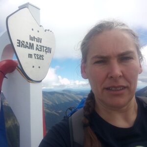 Jiřina on the summit of Viștea Mare (7.8.2024 12:25)