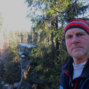 Michal Kříž on the summit of Vysoká (4.2.2025 14:05)