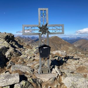 Tomáš Bublan on the summit of Pletzen (22.10.2024 12:10)