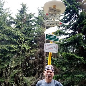 Lojza Žáček na vrcholu Kněhyně (5.6.2021 12:08)