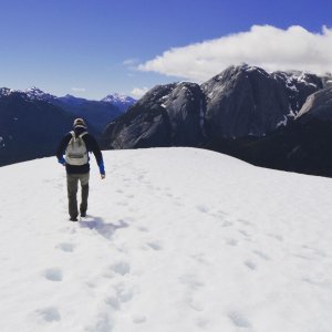 Jan Drabina on the summit of Mirador Cerro Arcoiris y Volcán Osorno (23.11.2017 11:55)