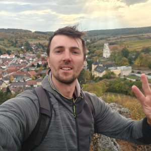 Jiří Králík on the summit of Kreuzberg (21.10.2026 15:40)