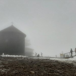 Petra S. na vrcholu Sněžka (31.12.2021 13:28)