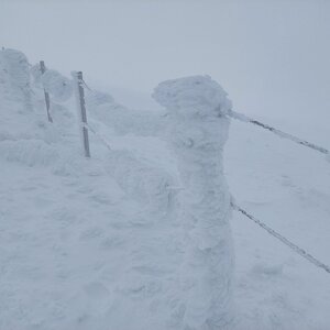 Martin Bodnár on the summit of Sněžka (16.12.2023 12:00)