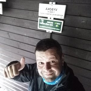 Ombre_Zamakejsi.cz na vrcholu Vysoká (3.5.2020 9:29)