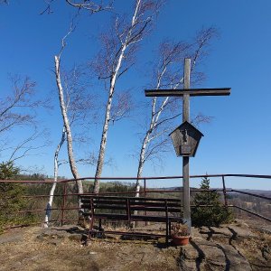Nojby na vrcholu Schokoladenfelsen (20.3.2025 11:37)