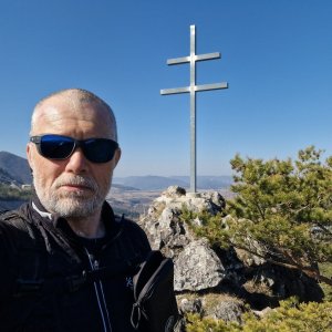 Rastislav Biarinec na vrcholu Horná skala (Havranie skaly) (21.3.2025 9:59)