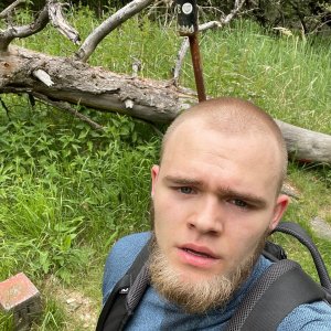 Jakub Fabry on the summit of Kloč (Pařez) (7.6.2026 14:48)