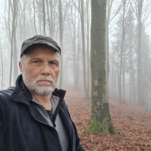 Rastislav Biarinec on the summit of Zlieň (12.12.2025 11:48)