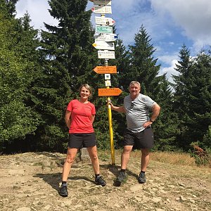 věrka na vrcholu Malý Javorník (4.8.2019 9:40)