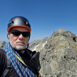 Rastislav Biarinec on the summit of Predný zub v Kôpkach (15.6.2025 13:49)