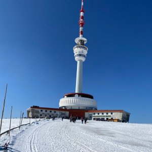 Ivana a Petr Kadovi on the summit of Praděd (7.3.2026 12:47)