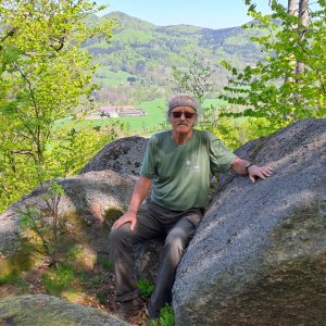 Jarda Vála on the summit of Ostrý (28.4.2025)