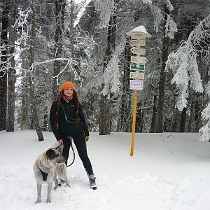 Lenka Valoušková na vrcholu Čertův mlýn (5.1.2020 12:23)