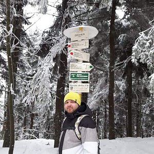 Petr Borovský na vrcholu Čertův mlýn (7.2.2021 13:12)