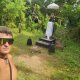 Jirka Hruška na vrcholu Gunung Luhur