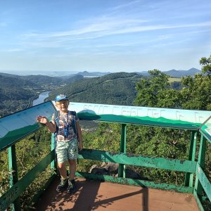 Jiří Škorec na vrcholu Vysoký Ostrý (8.6.2026 8:28)