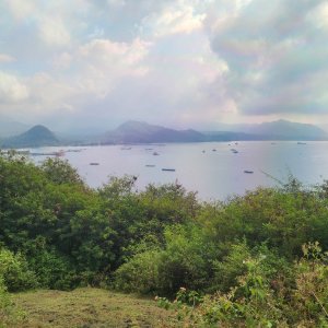 Jirka Hruška na vrcholu Bukit Silayukti (23.8.2025)