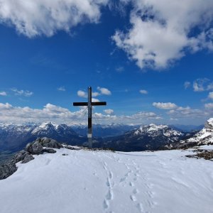 Mišule Kudlačka on the summit of Trisselwand (5.4.2025 13:00)