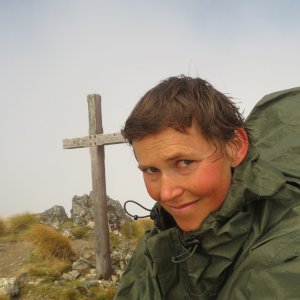 Iveta Válová on the summit of Mount Hector (26.11.2024)