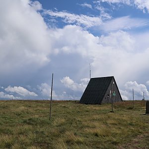 Manjula na vrcholu Vysoká hole (3.8.2021 14:14)