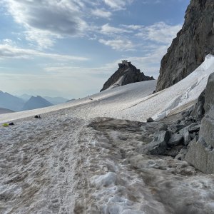 Martin Matějka on the summit of Pointe Helbronner (31.7.2026 8:02)