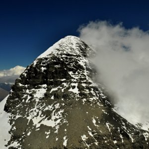 ThrasherVojti on the summit of O'Leary Peak (1.11.2017 0:00)