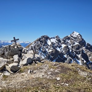 Martin Suchopár na vrcholu Geierköpfe-Ostgipfel (1.5.2026 12:35)