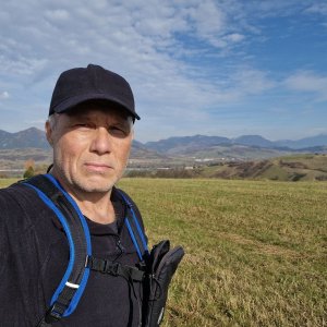 Rastislav Biarinec on the summit of Hrádok (2.11.2025 11:11)