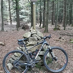 kalimero na vrcholu Šindelný vrch (21.9.2021 15:35)