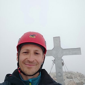 Daniel Orgoník on the summit of Pico de Aneto (29.7.2021 6:52)