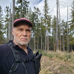 Rastislav Biarinec on the summit of Główniak (12.10.2026 14:37)